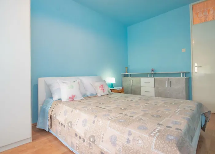 5 * Pula