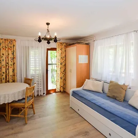 Apartment Karolina Iii 11098 *